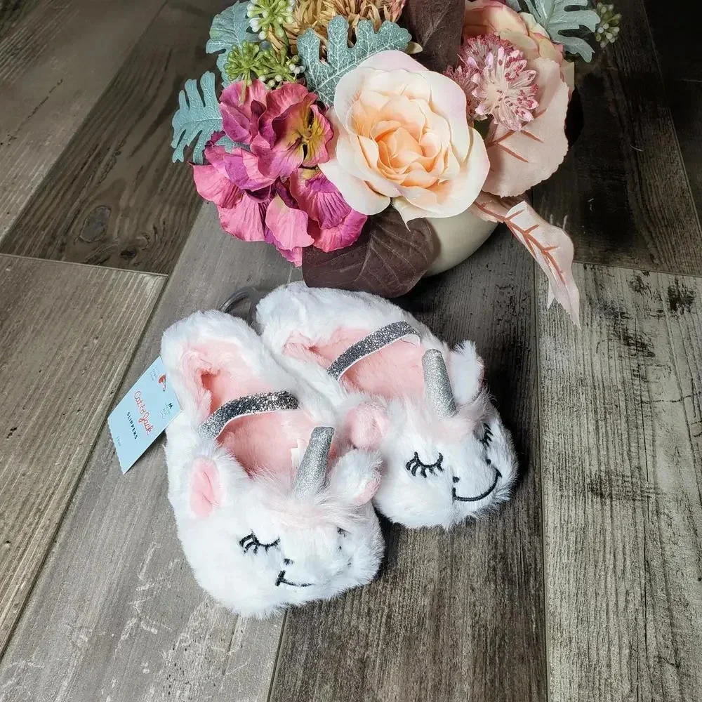 NWT Cat & Jack Toddler Girls White Glittery Unicorn Ballet Slippers 2T-3T